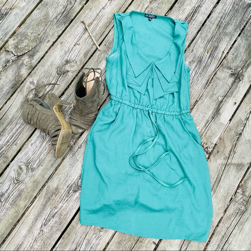 Emerald Green Dress with Pockets!